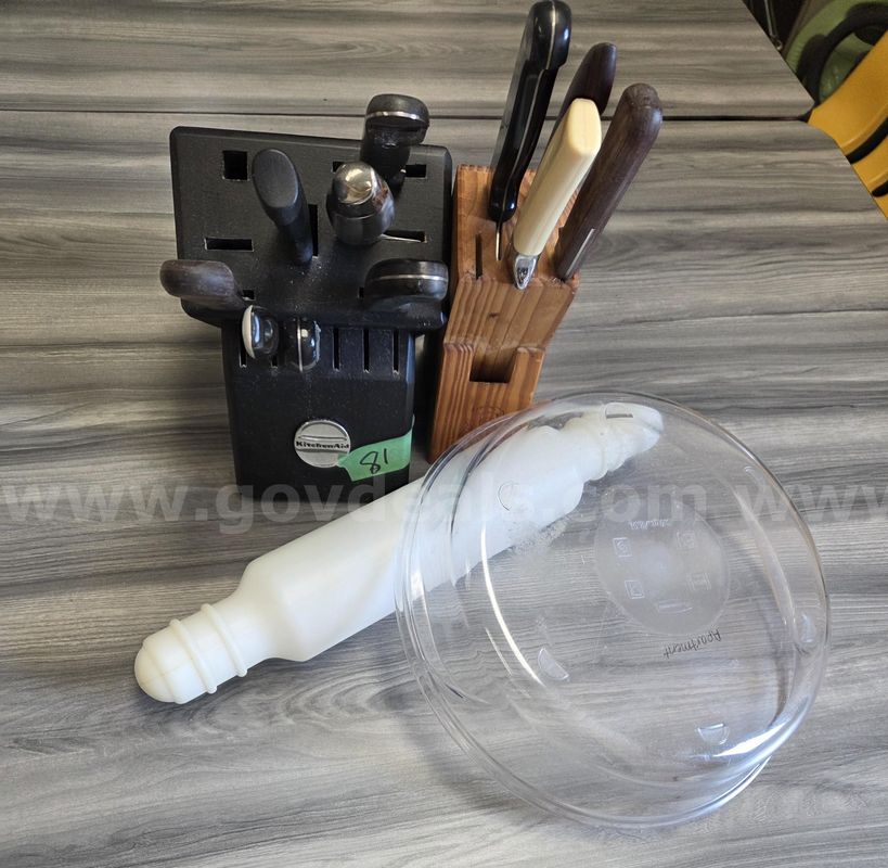 Knife sets and Rolling Pin