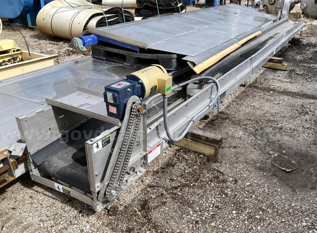 Titan Conveyors Belt Conveyor – 18” Wide, 348” Long