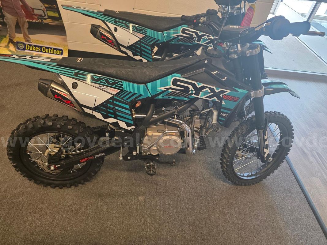 Ice Bear 140cc dirtbike pitbike msrp 1850 save now new