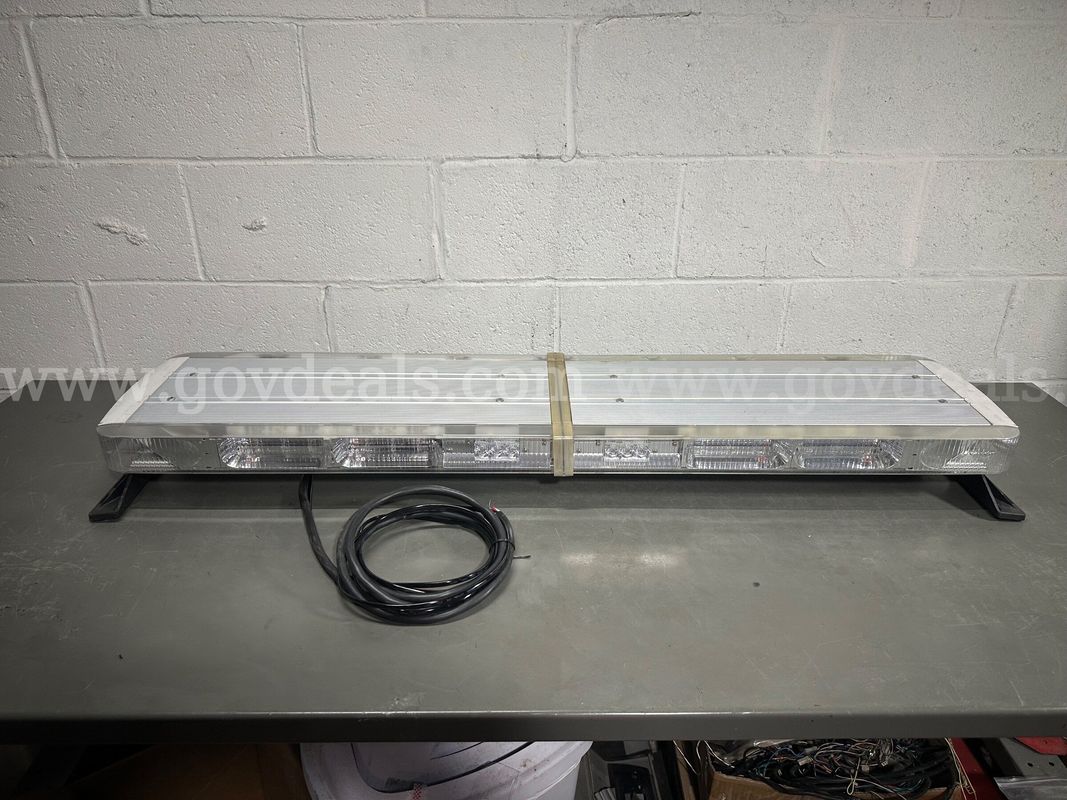 Very Clean 48" Whelen Liberty 2 WeCan LED Lightbar -WILL SHIP