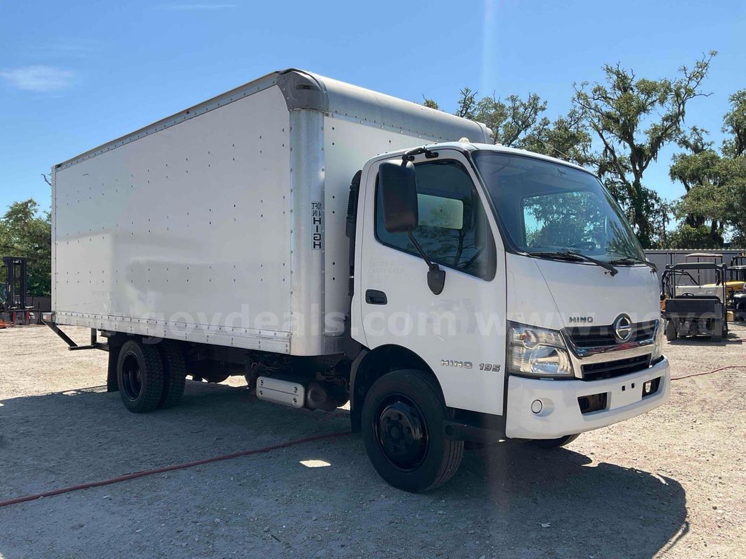 2020 HINO 195 BOX TRUCK WITH SUPREME CORPORATION BOX BODY MODEL SVF18079096; AUTOMATIC TRANSMISSION