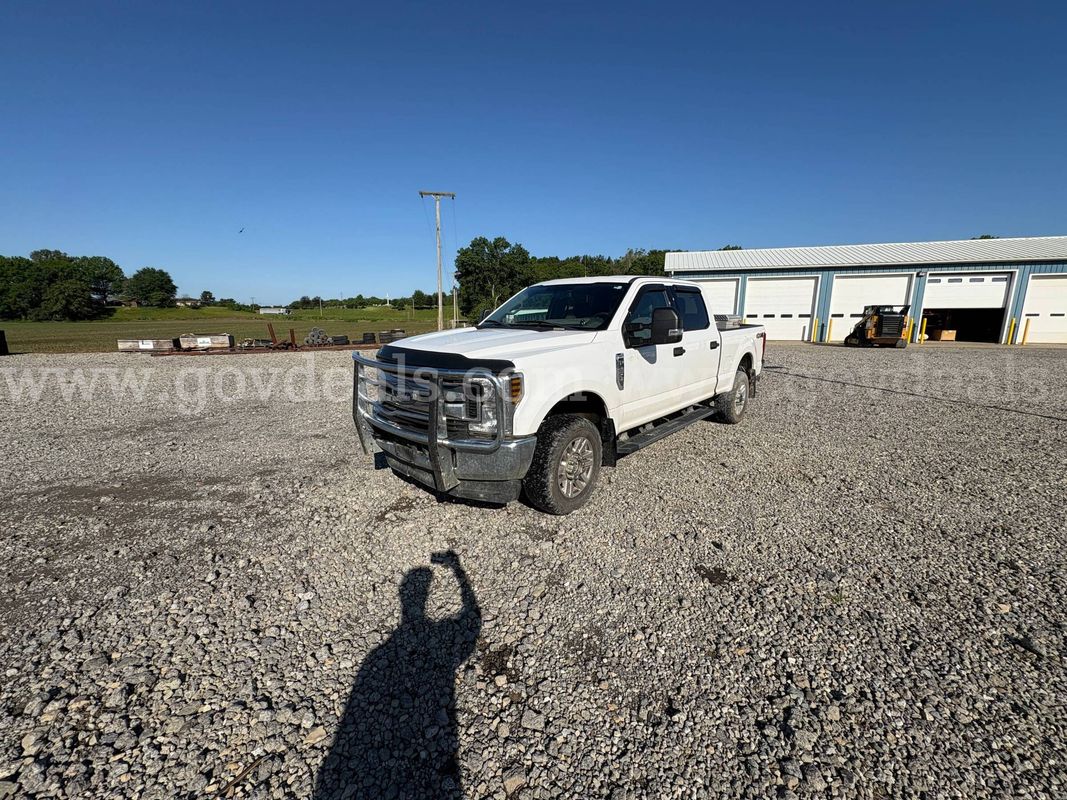 2019 Ford F-250 SD 4x4 Crew Cab Pickup