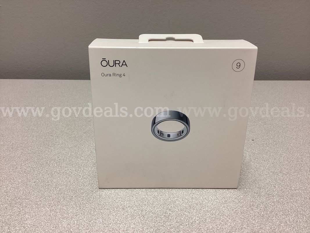 OURA Ring 4 , Silver size 9