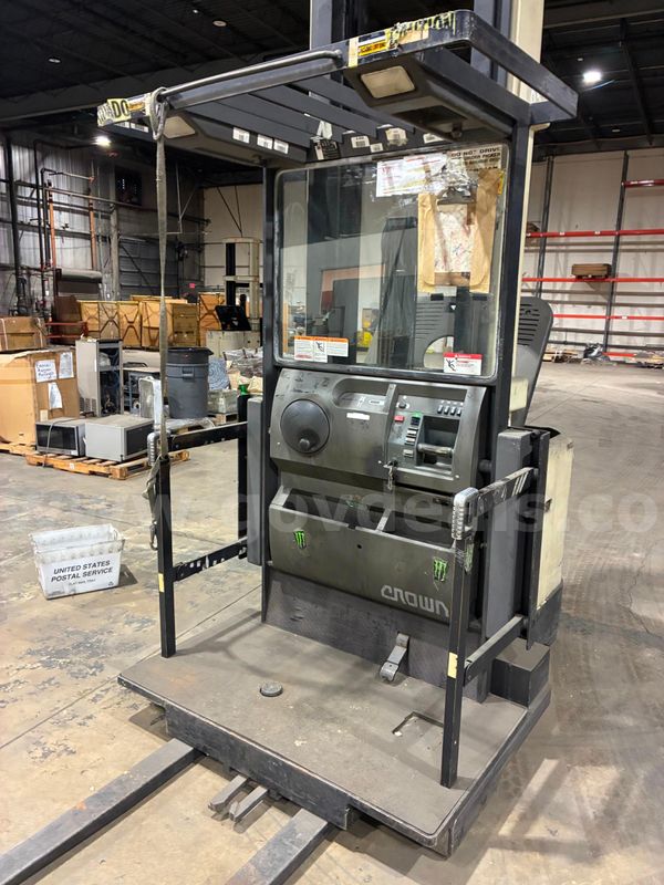 Crown Stand-Up Forklift