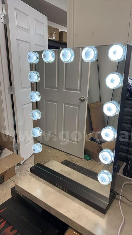 Brand New Makeup Vanity Mirror, 3 Color Changing 15Pcs Dimmable LED Light Bulbs, Smart Touch Cont (4495)