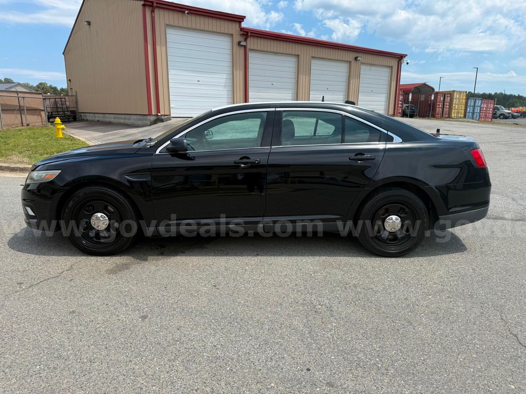 2014 Ford Taurus