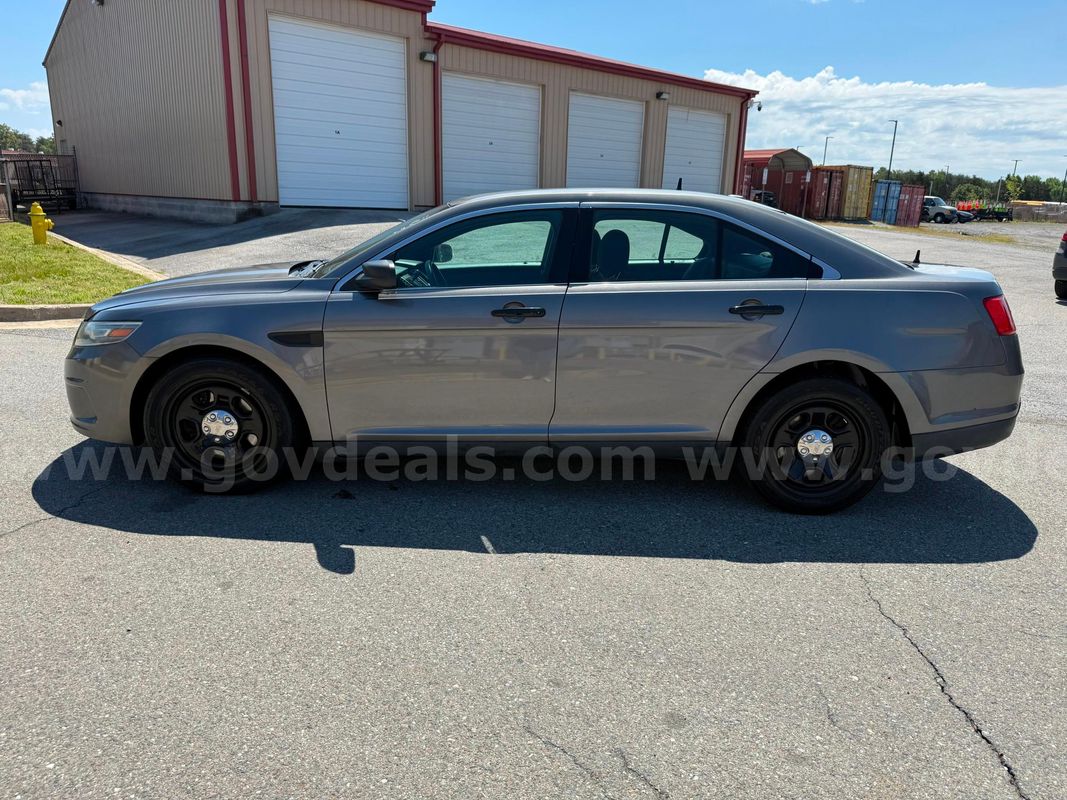 2014 Ford Taurus