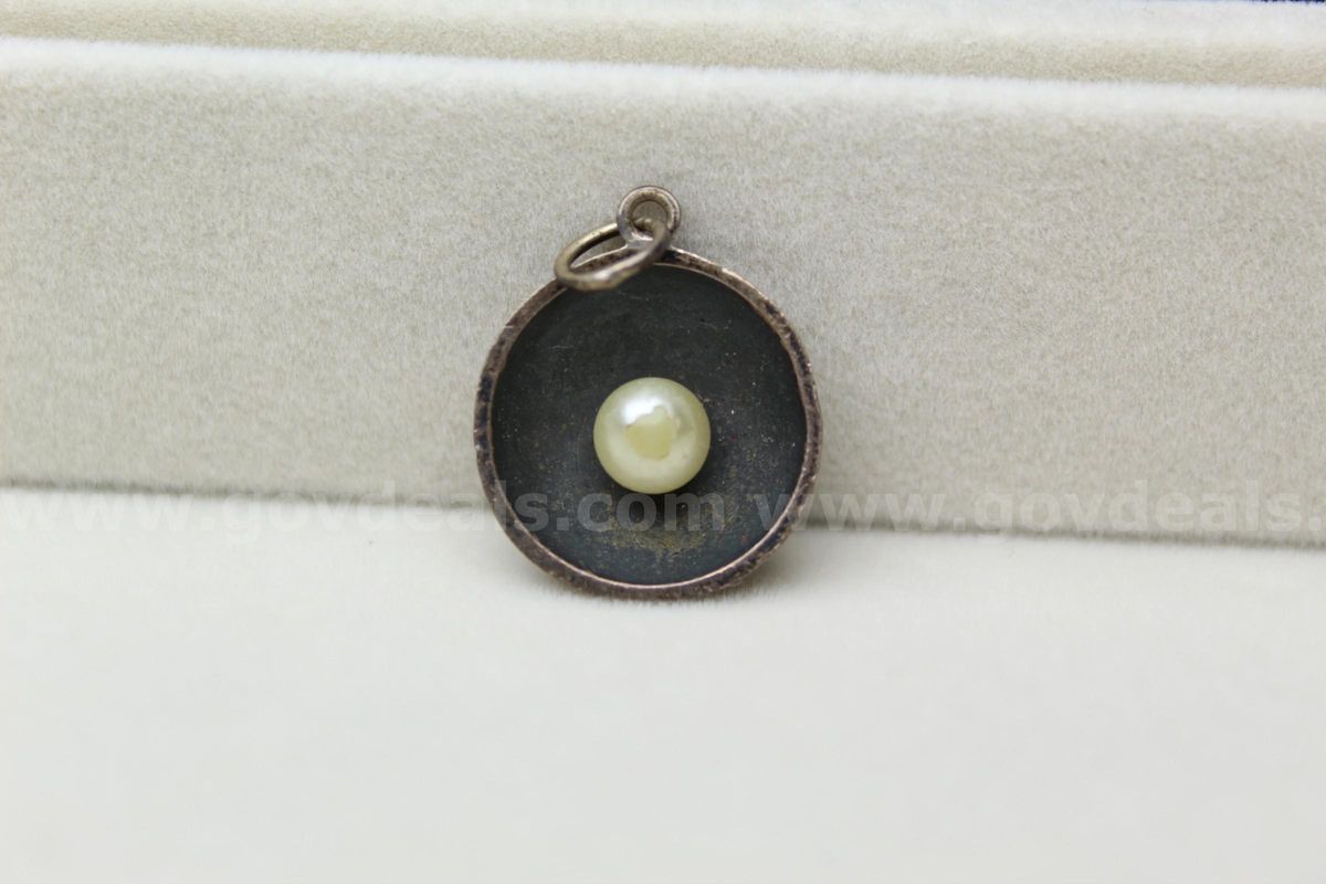 Vintage Taxco Sterling Silver Oyster Pearl Charm – Orvelo Mexico
