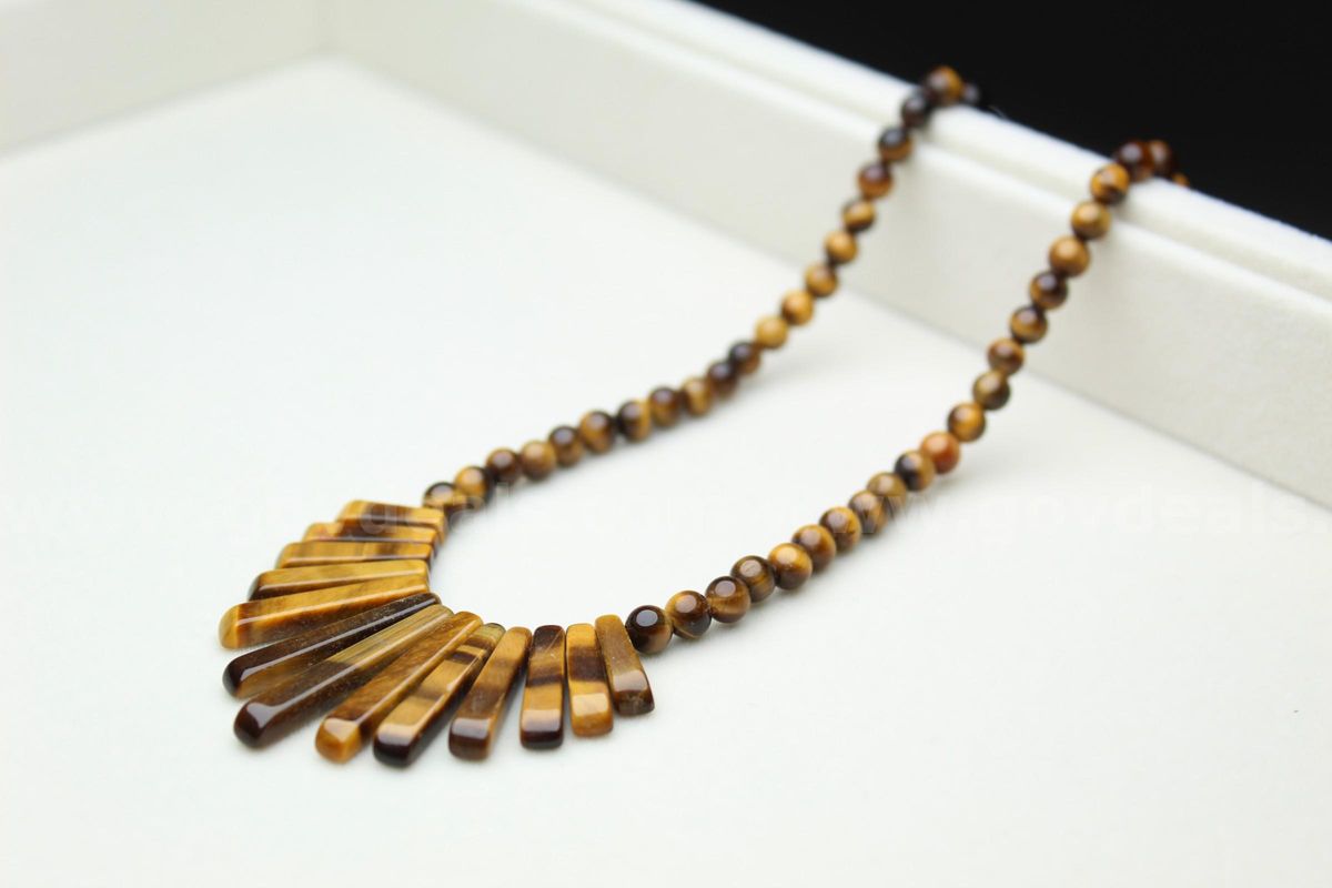 Rare Vintage Tiger’s Eye Necklace