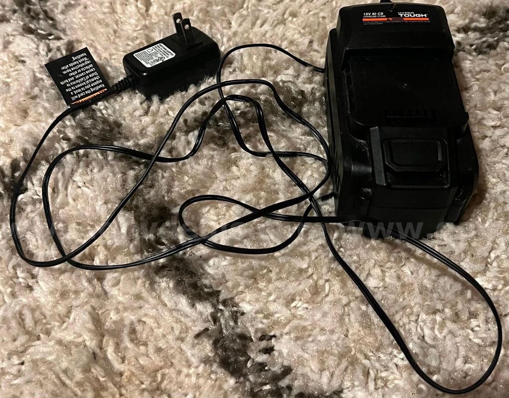 Hyper Tough Charging Stand