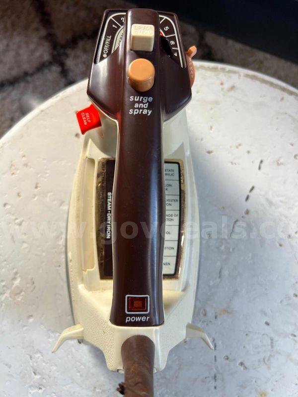 Vintage Black & Decker Iron