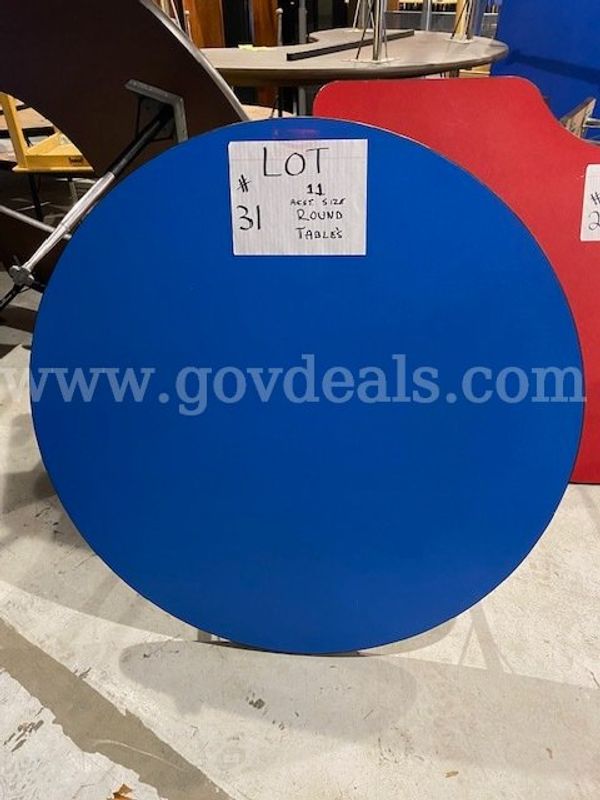 Round Tables (11)