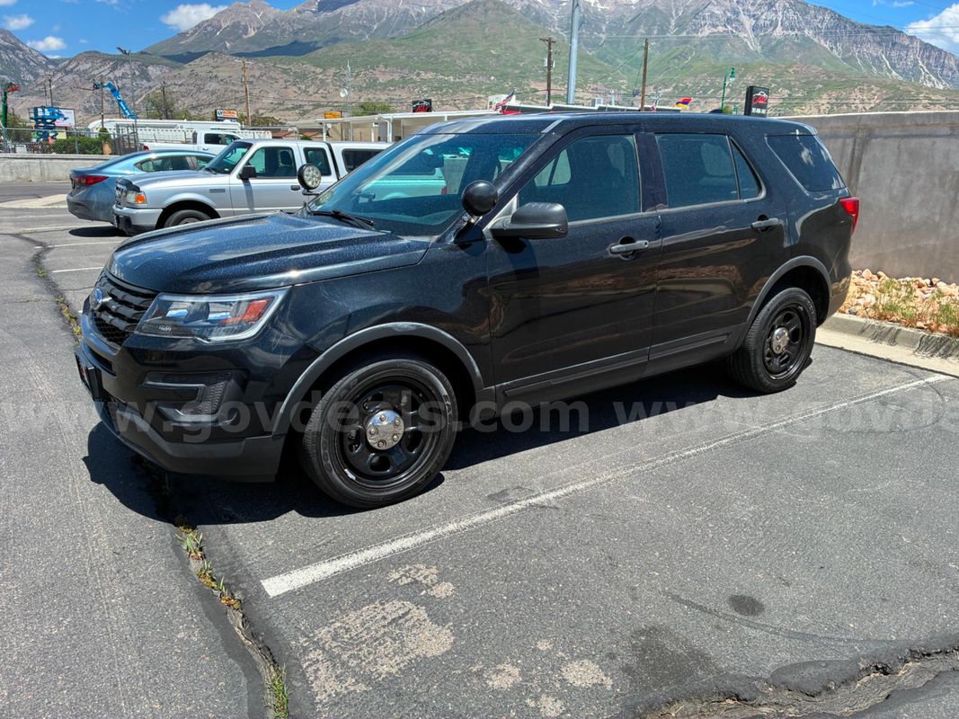 2016 Ford Explorer Runs And Drives - Shipping Available