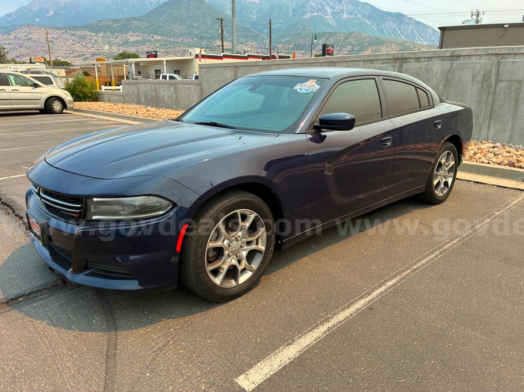 2017 Dodge Charger Awd Runs And Drives - Shipping Available