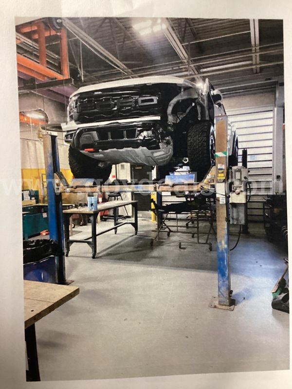 Rotary Lift 4-Post Mobile Alignment / Drive-On Vehicle Hoist/ Does not include the updated safety found in newer hoist