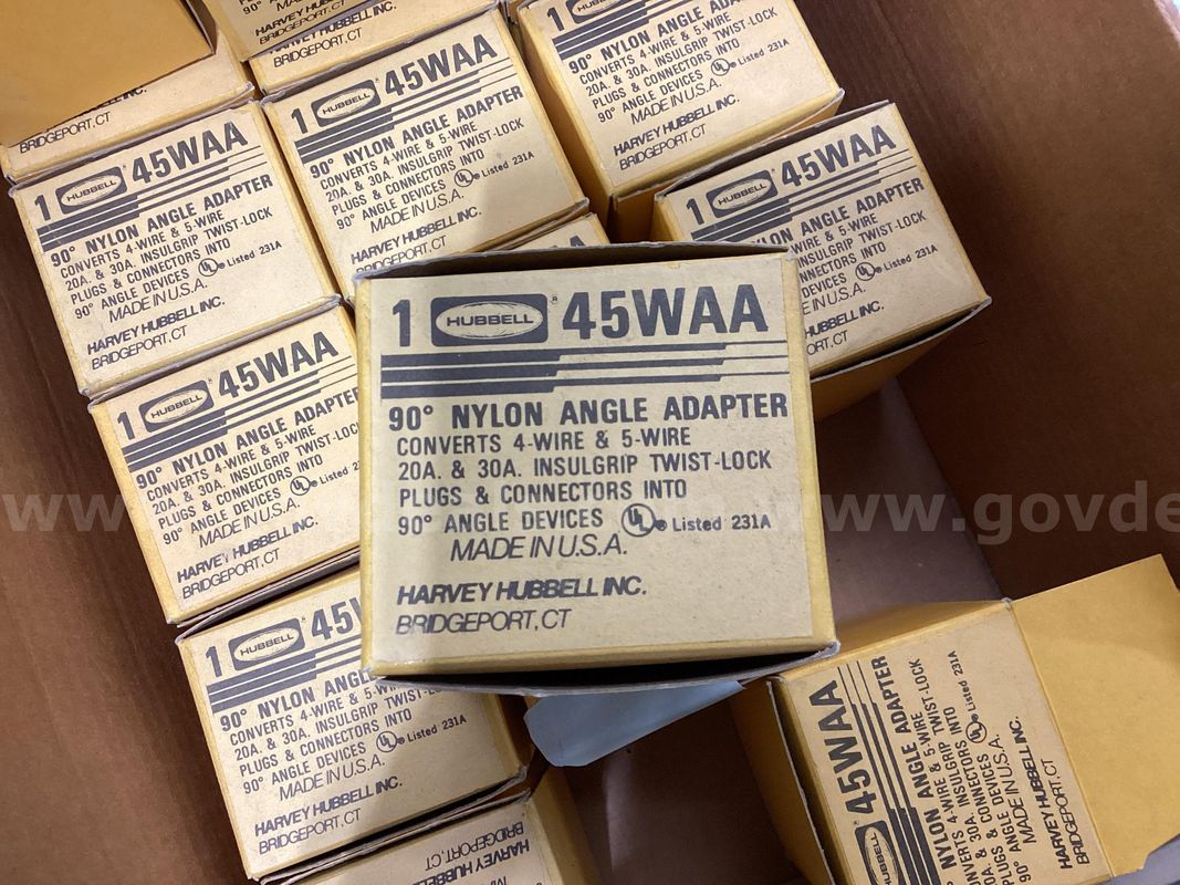 Lot of 29 Hubbell 45WAA 90° Nylon Angle Adapters (Converts 4-Wire & 5-Wire, 20A & 30A Insulgrip)