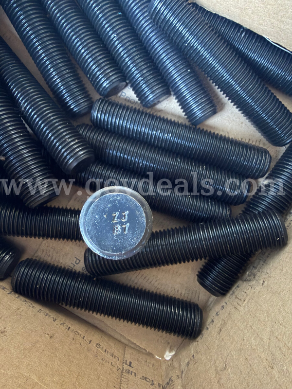 LOT OF 24 1 1/8"-8 x 6" O/A A193 Grade B7 All Threaded Stud Plain PN:568854
