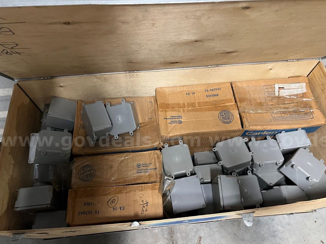 Lot Of 5 Pcs Carlon Lamson & Sessions Nonmetalic Junction Box 4"X4"X2" E989nnj New *Will Ship*
