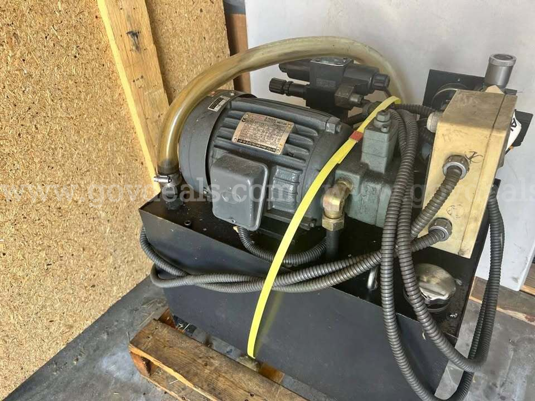 INDUSTRIAL Oil pump with 3 phase induction motor CAK6150-82103F / SC-2
