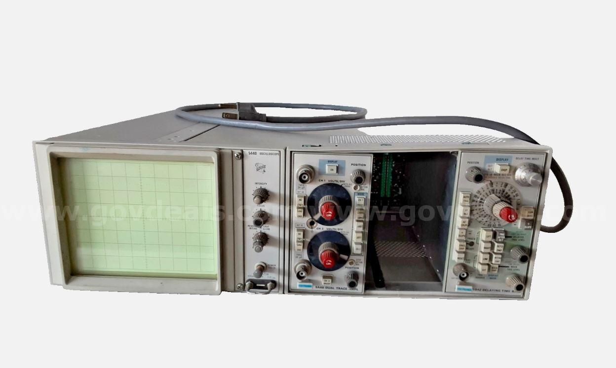 Tektronix 5440 Analog Oscilloscope