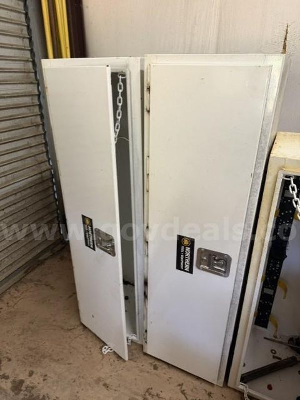 1 Lot of 2 Northern 18 x 60 Truck Toolboxes