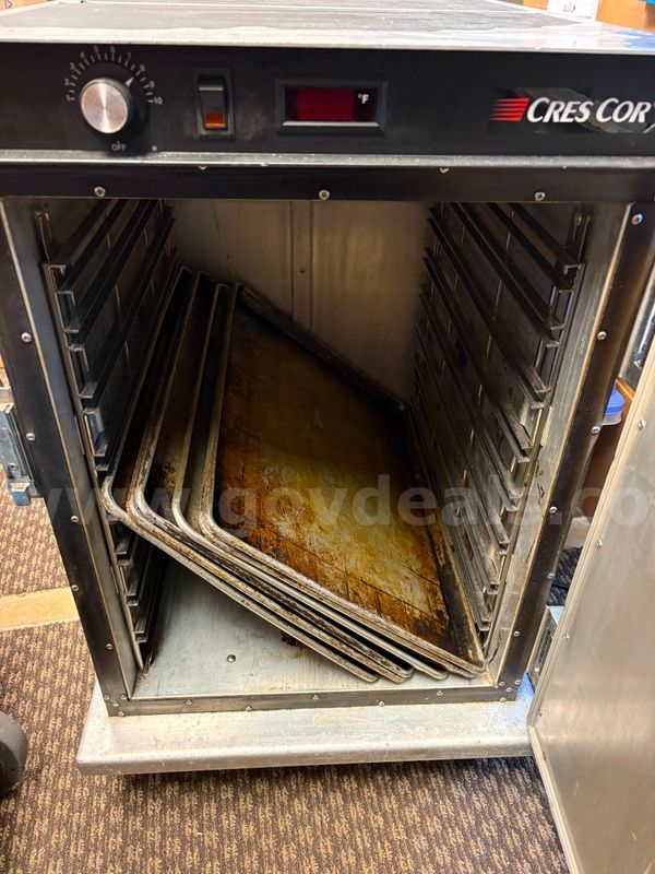 Cres Cor H339188B Heated Holding Cabinet / Food Warmer – 120V – Includes (4) Sheet Pans