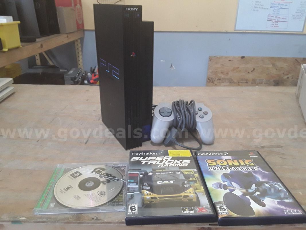 Play Station 2 Bundle