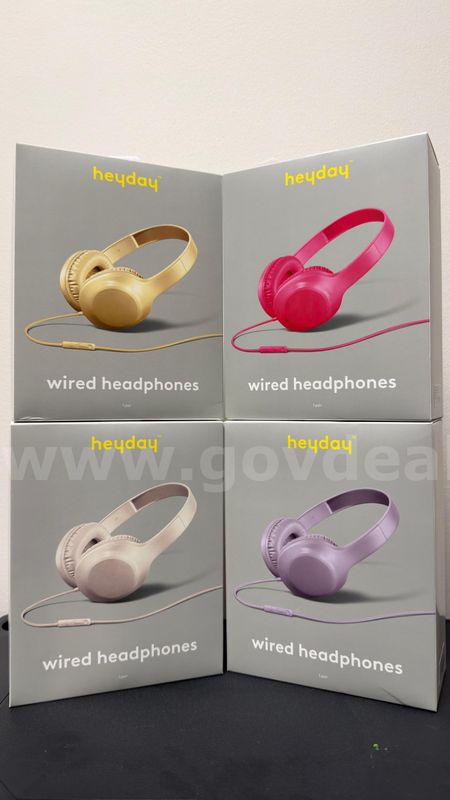 Lot of 150 Hayday Headphones