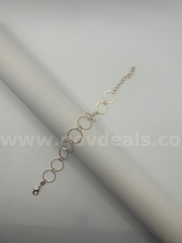 Beautiful, Ladies, 24k Gold, 8-91/2 Circle Bracelet Read ⬇️