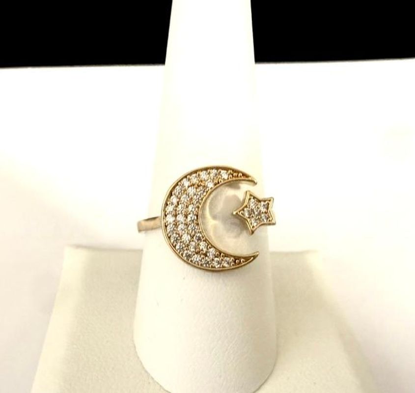 Beautiful, Ladies, Size 9, Unique, CZ Moon and Star Ring, Real 24k Gold Filled