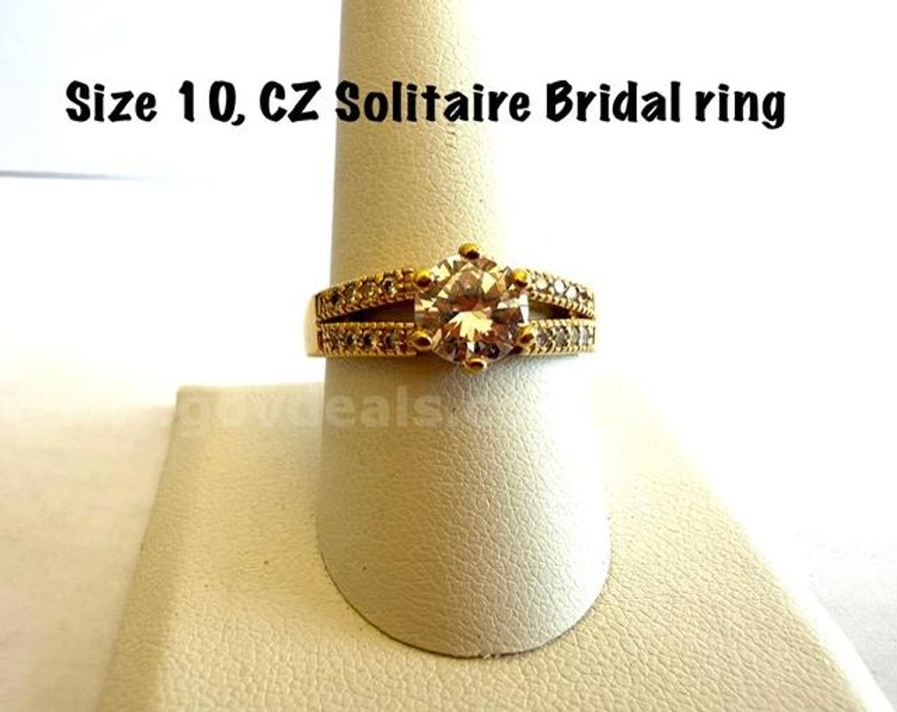 Gorgeous, Ladies, Size 10, Real 24k Gold Filled, CZ, Solitaire Bridal Ring