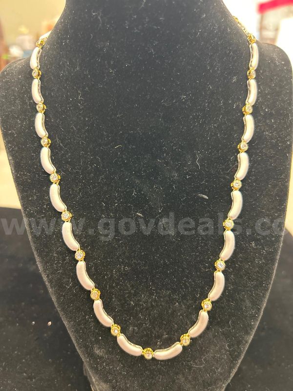 UNIQUE! Lays Flat! 20” Special Link CZ Necklace. READ ⬇️