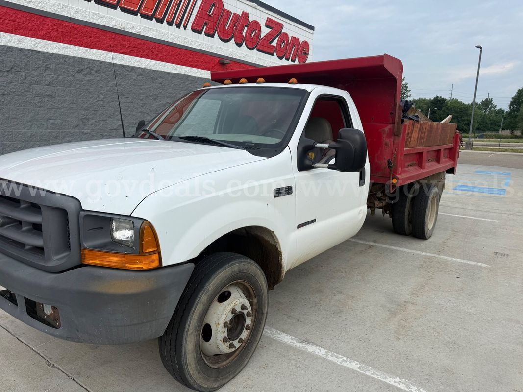 1999 Ford F-450 SD DUMP TRUCK