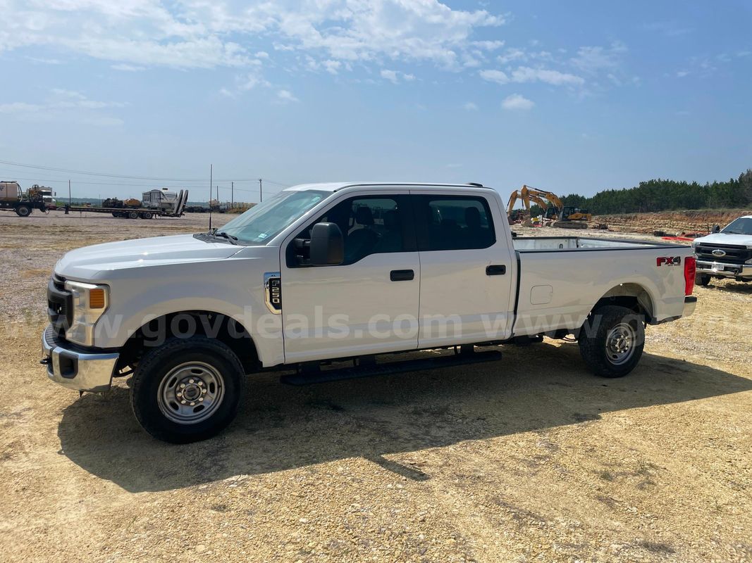 2021 Ford F-250 SD XL Crew Cab Long Bed 4WD