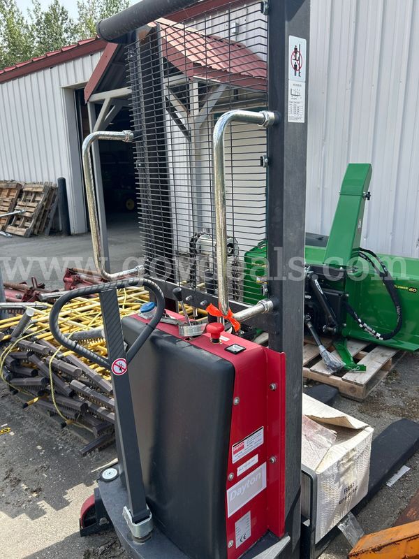 Dayton Power Lift Stacker