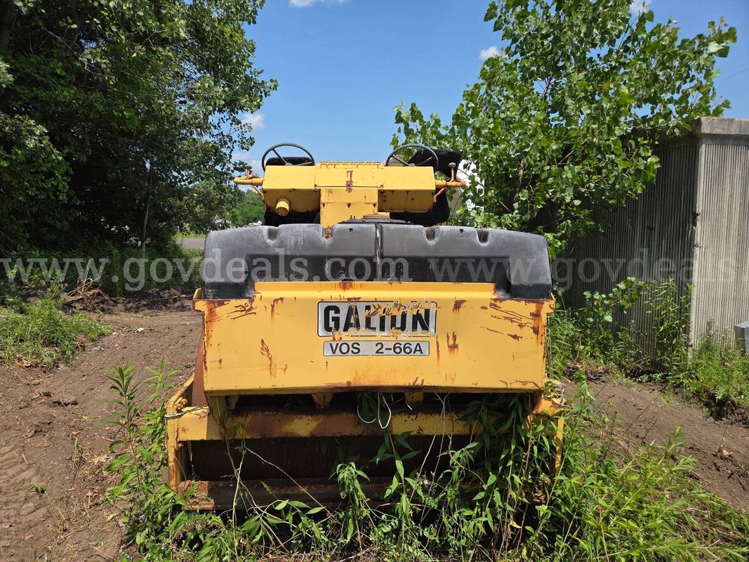 Galion VOS 2-66A Roller