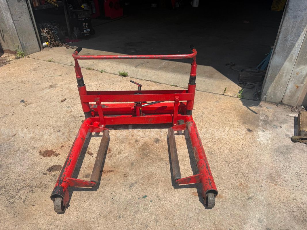 Norco 2 ton wheel dolly