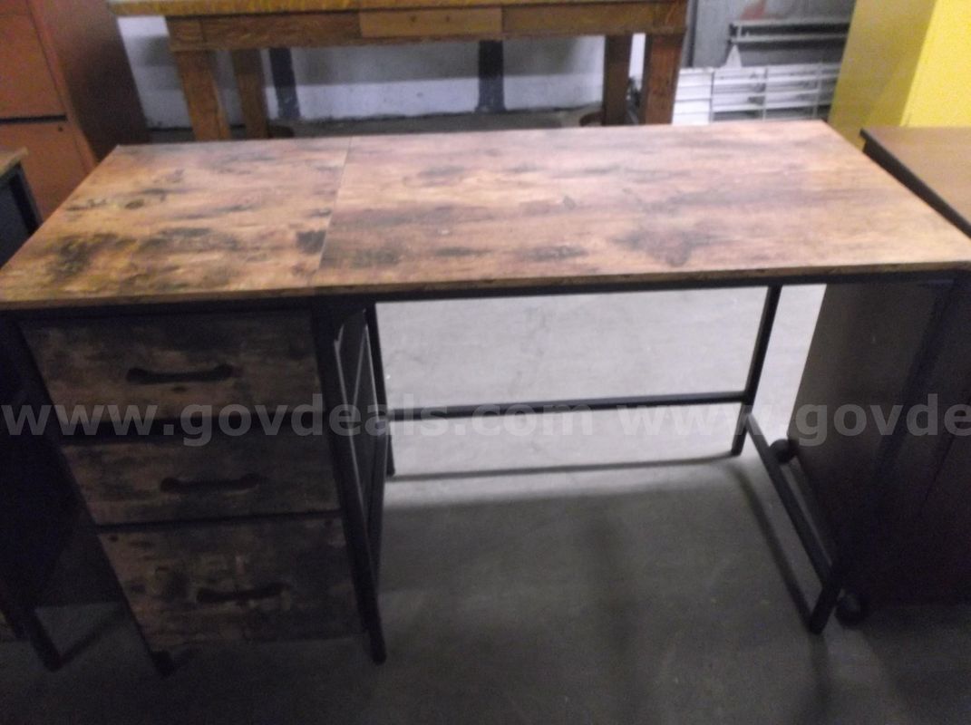 desk