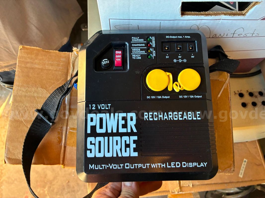 Power Source Rechrargeable 12 volt