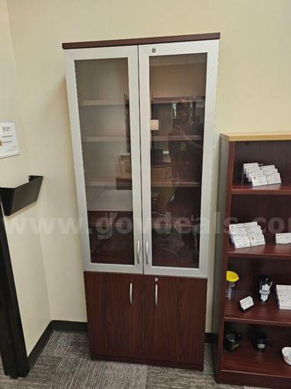 Trophy Cases (222025 BT)