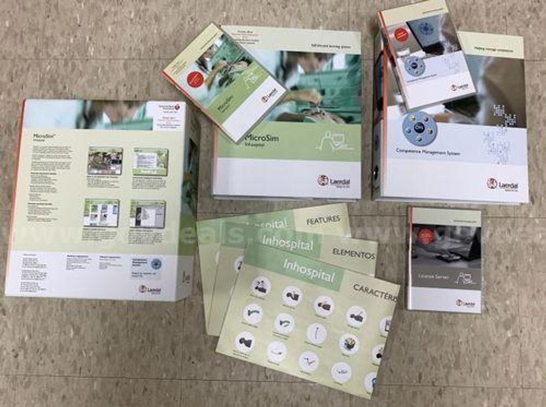 NURSES TRAINING MATERIAL (222759 AJ)