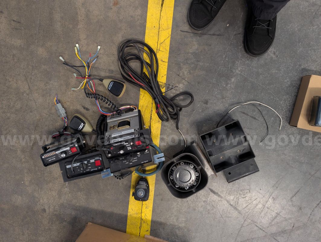 Lot of Sirens and speakers, plus single control head for lights