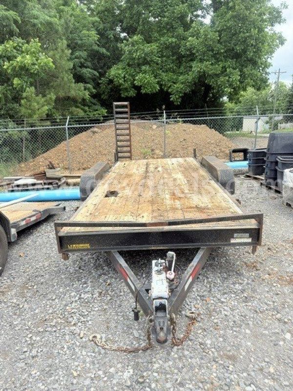 2015 Lawrimore 83x16 Trailer