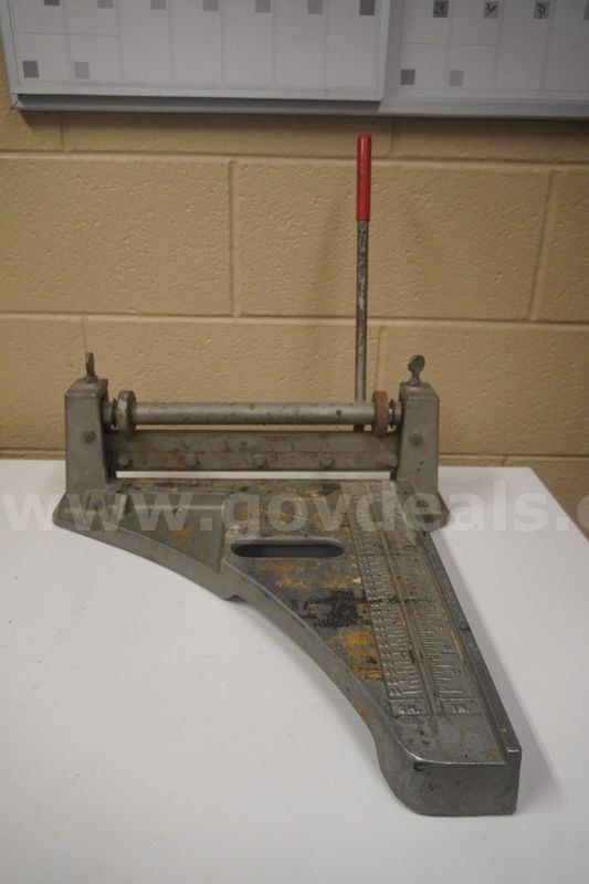 Beno J. Gundlack H-76 Tile Cutter