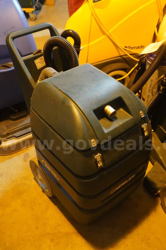 Nobles Typhoon 1610P Wet/Dry Vacuum