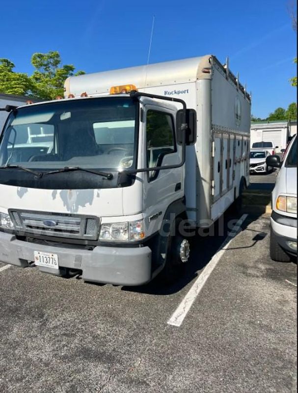 2006 Ford L-550