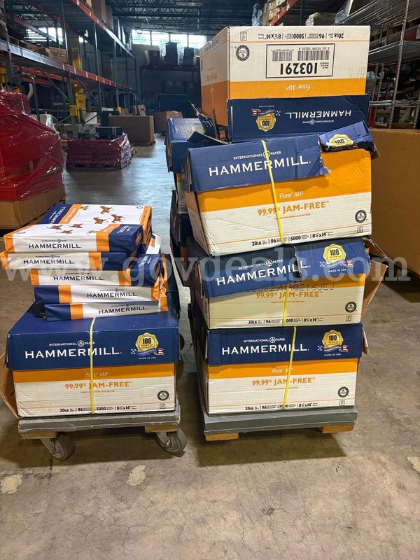Lot of Hammermill Paper, Fore Multipurpose Paper, 8.5 x 14 Paper, Legal Size, 20lb Paper