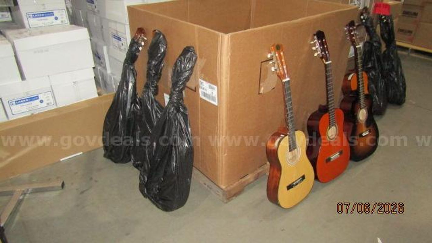 Guitars, classroom 22 ea