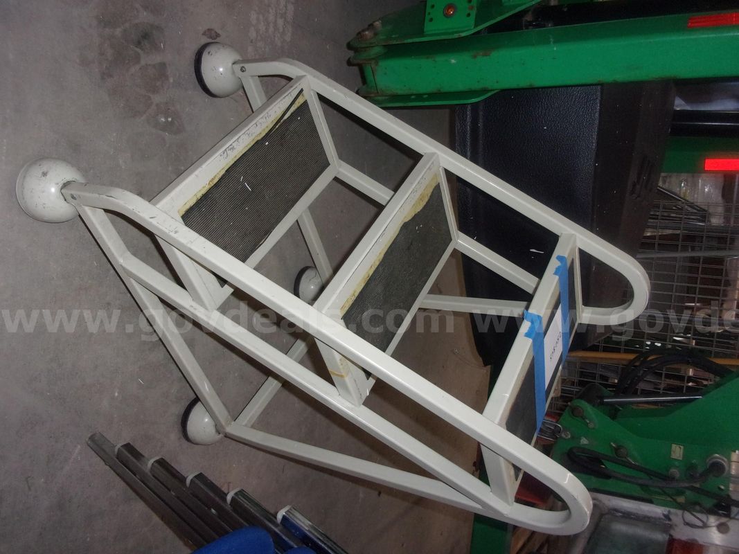 Rolling stairs