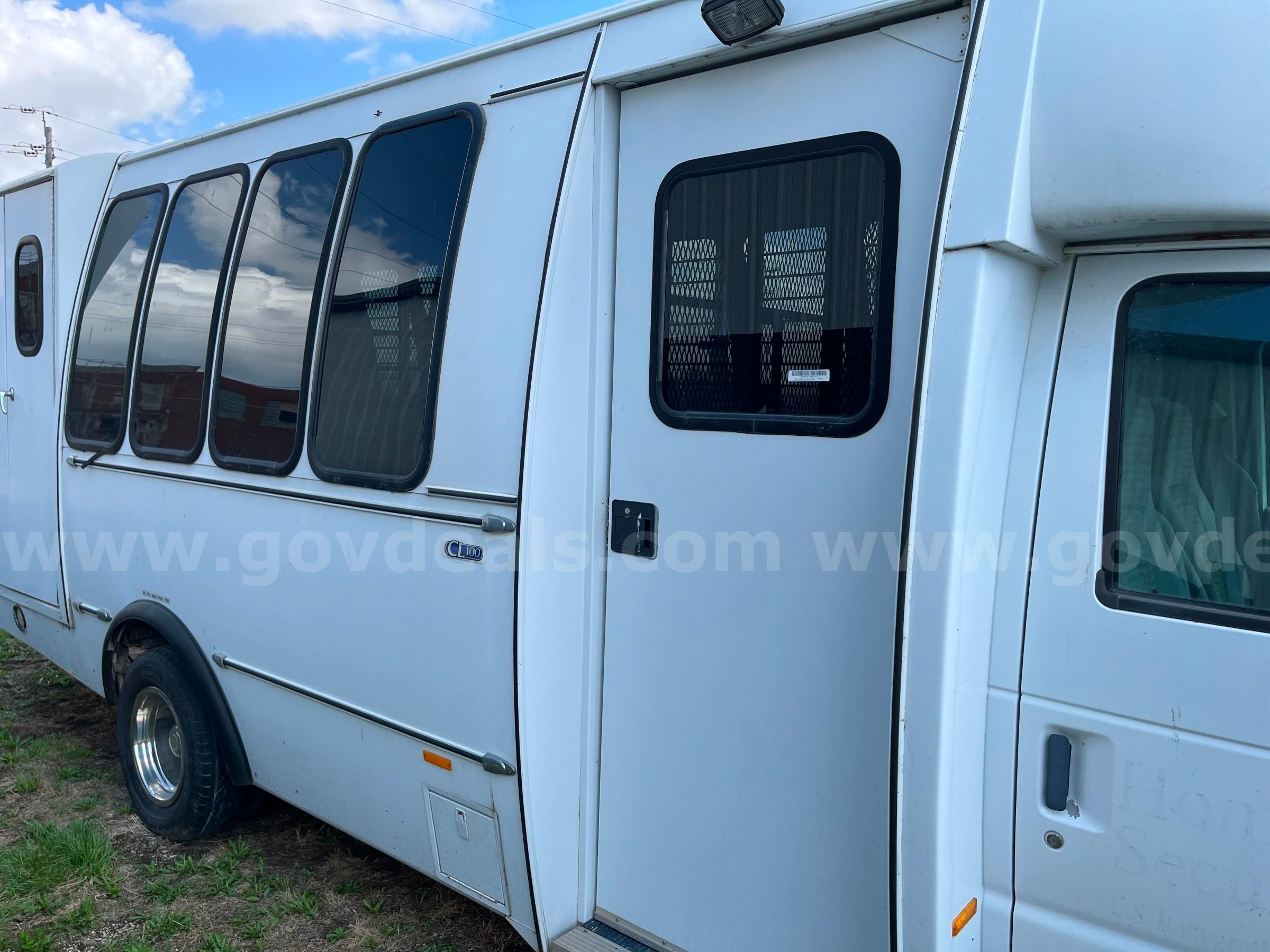 2003 Ford Econoline